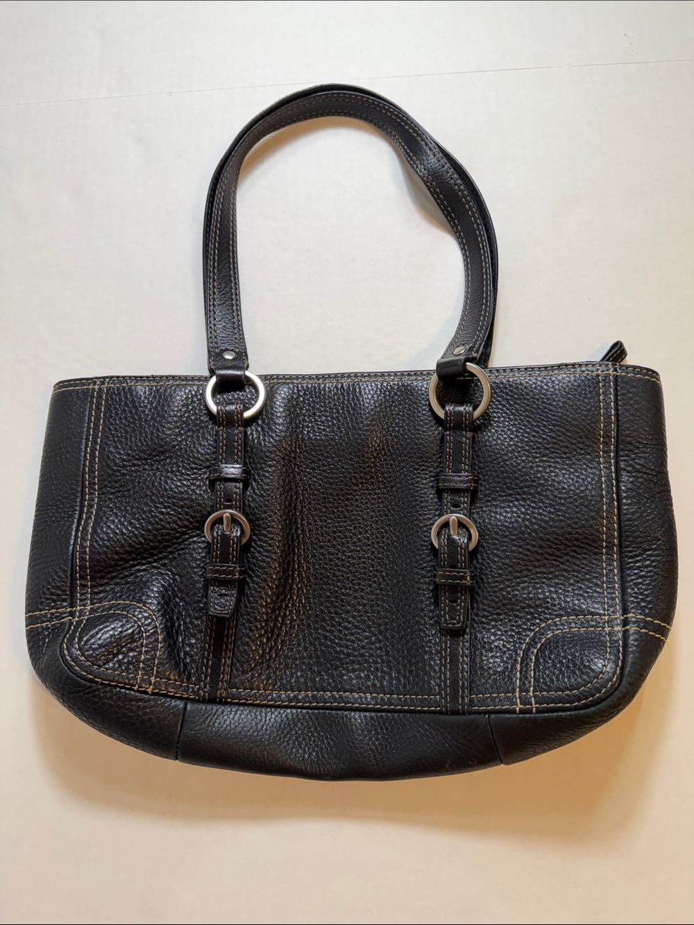 Coach Chelsea Classic Pebble Leather Shoulder Bag
Coach style D1051-F12339 - Picture 4 of 13